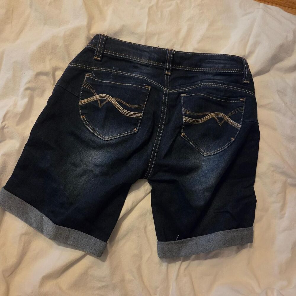 Vintage Y2K Hot Kiss  Cuffed Denim Bermuda Shorts - Size 0 indie streetwear